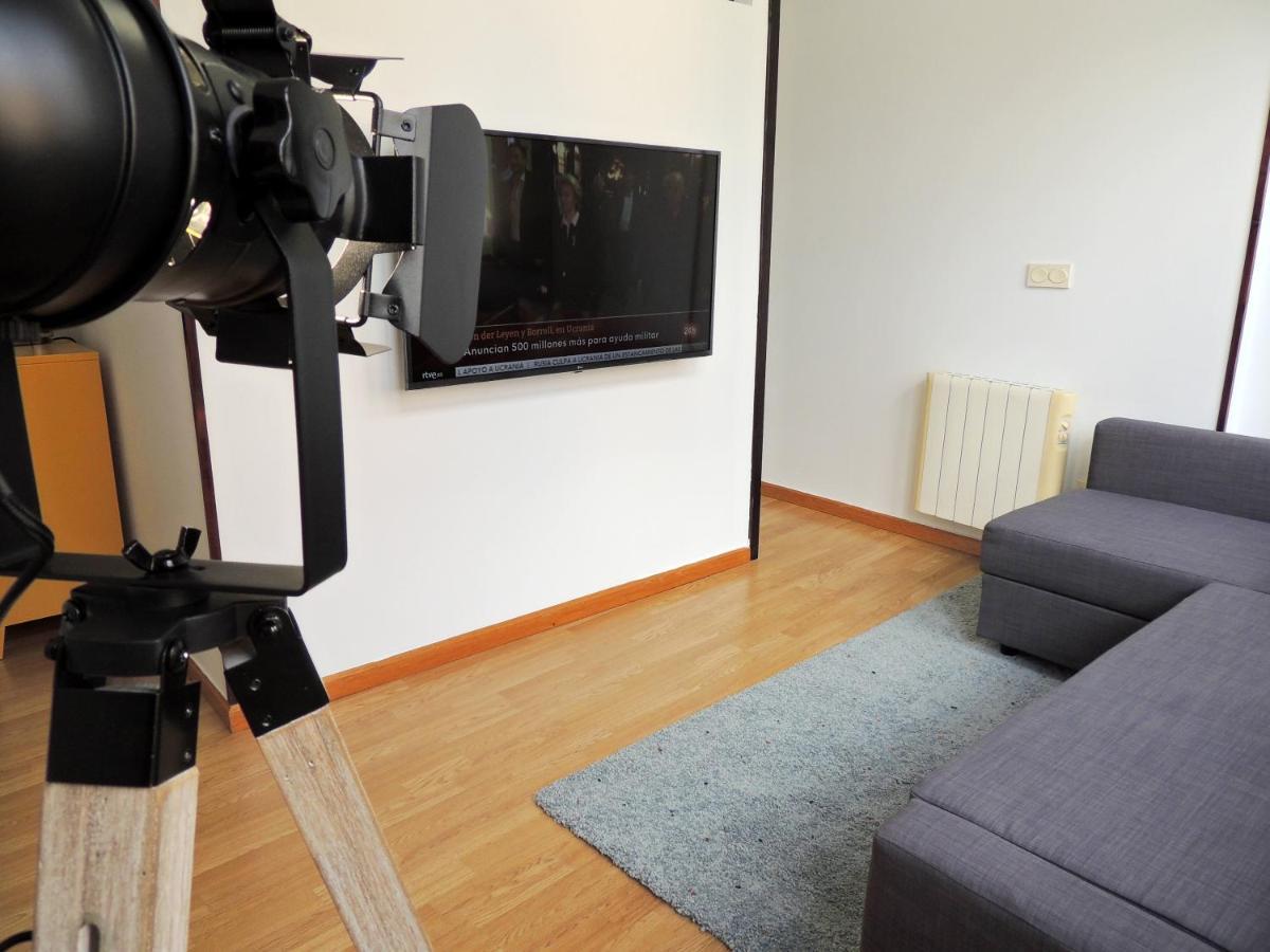 Casa Aurea-Apartamento Zona Antigua,Parking Y Wifi By Delabra Apartments โอเบียโด ภายนอก รูปภาพ